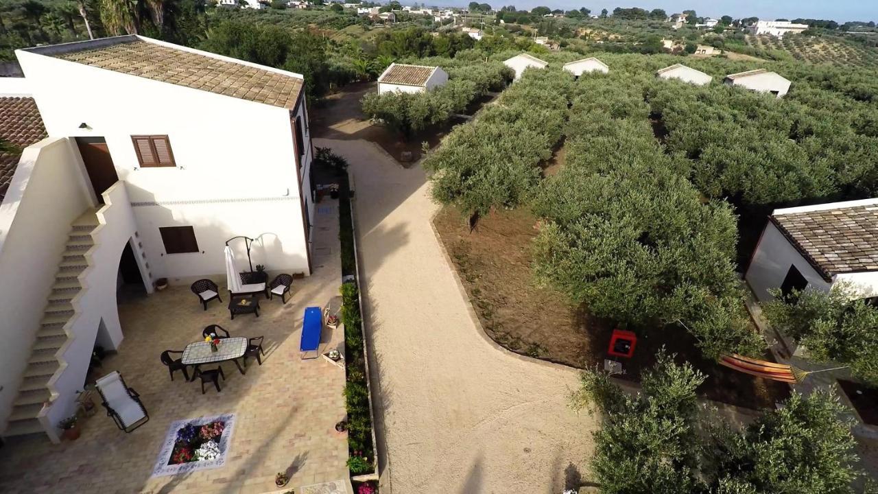 Hotel camping a selinunte  Marinella di Selinunte Esterno foto